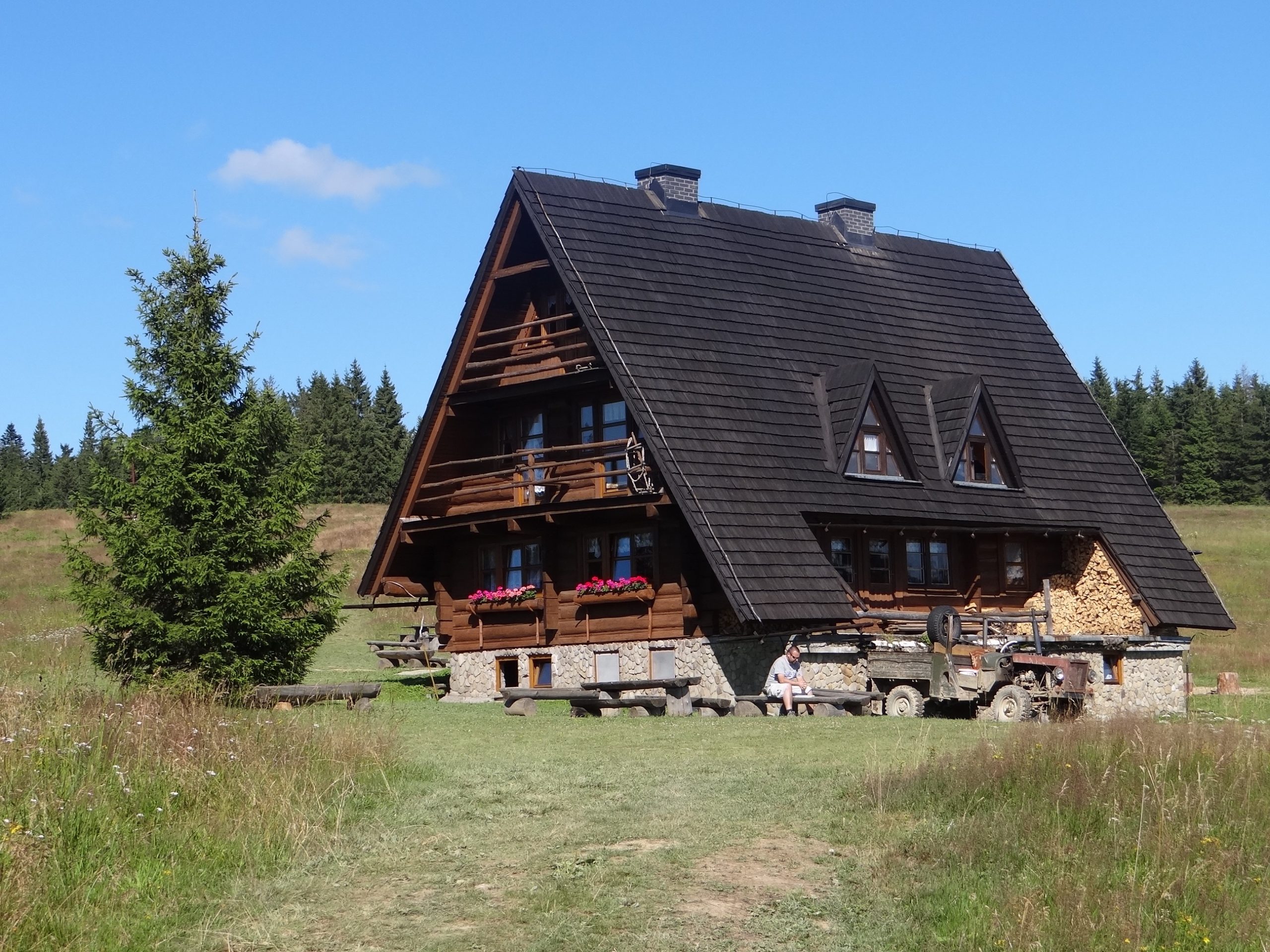 Bacówka PTTK na Krawcowym Wierchu, Beskid Żywiecki